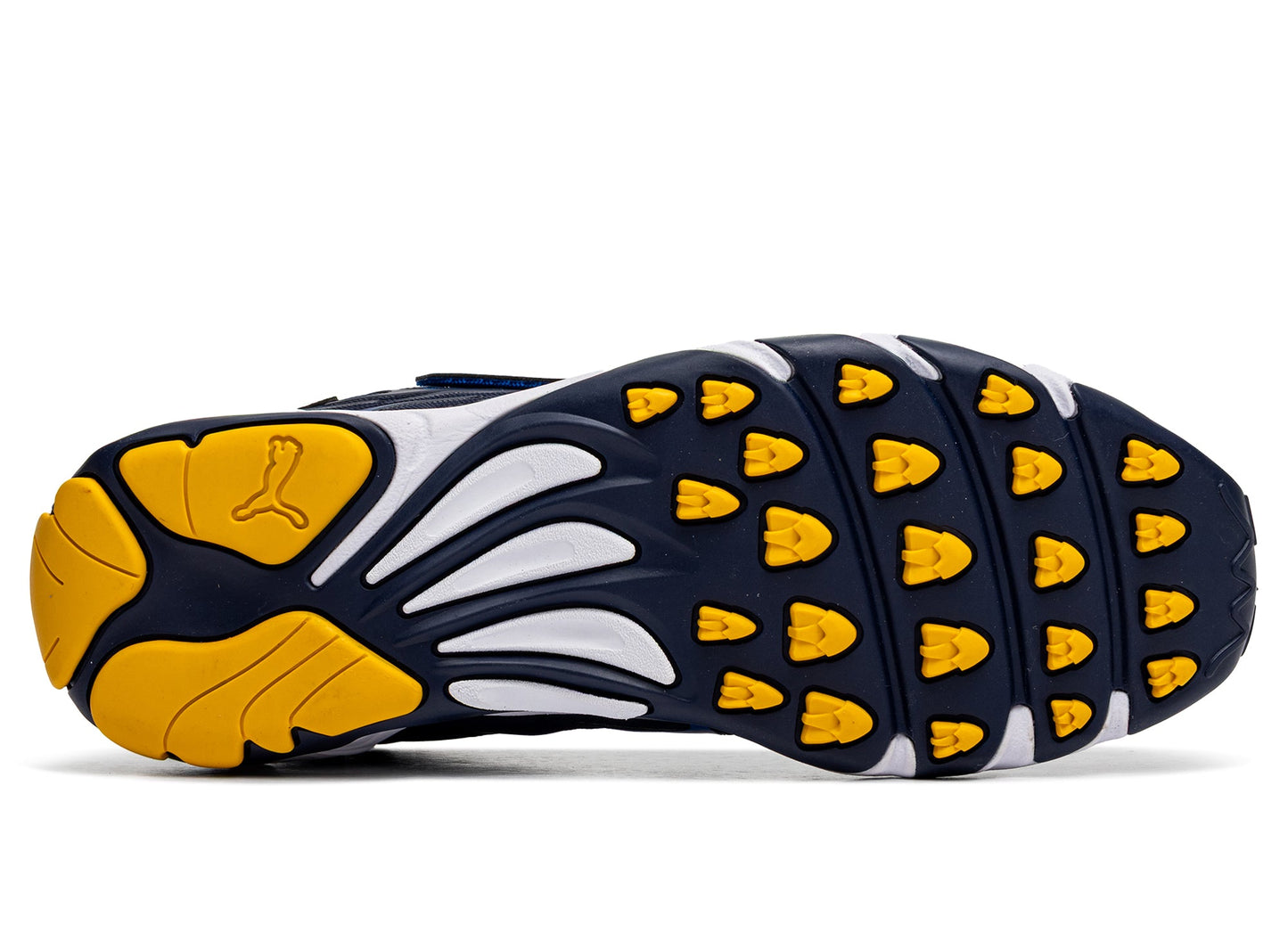 studio-shot-v9-92167