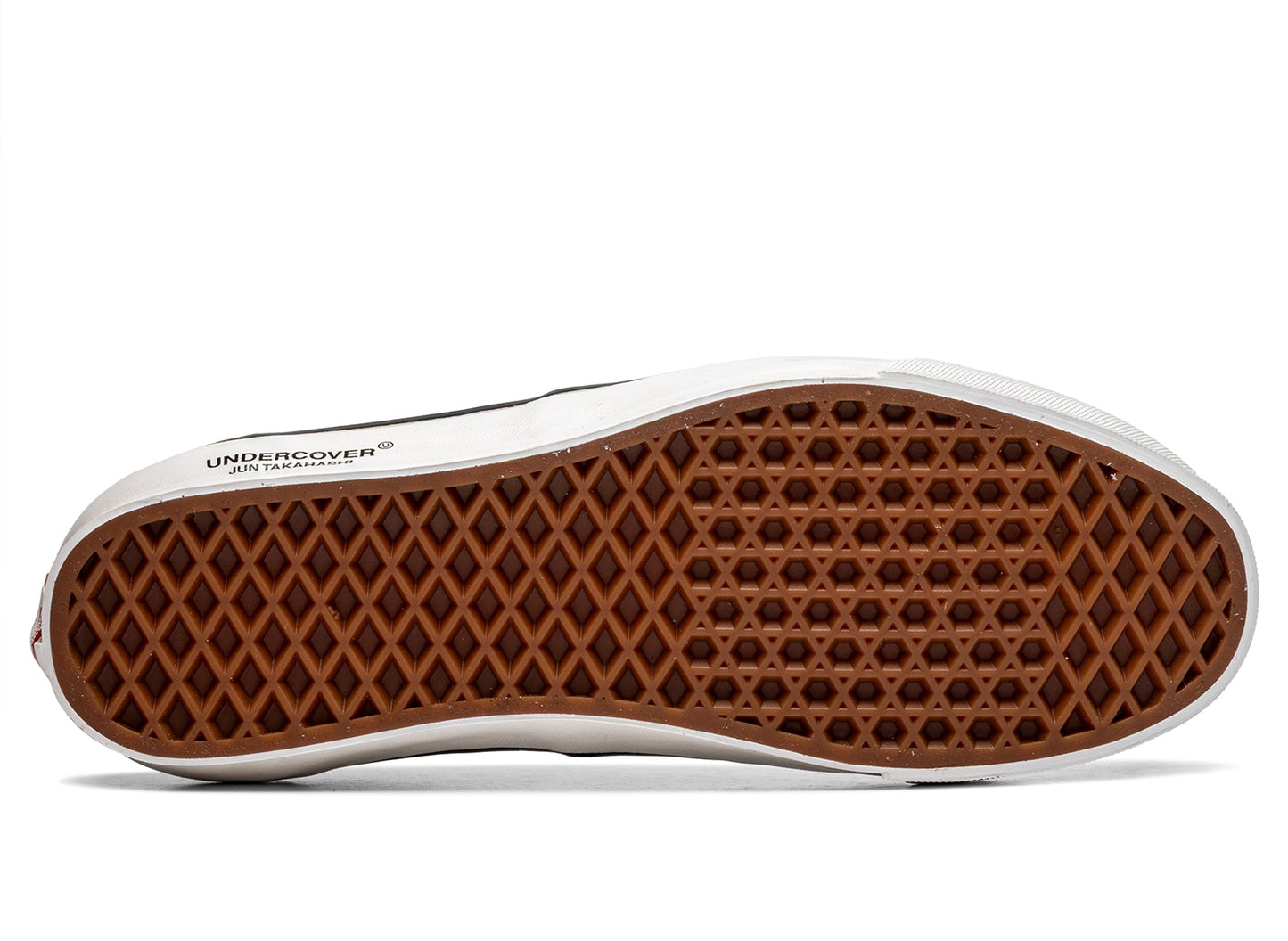 studio-shot-v9-49852