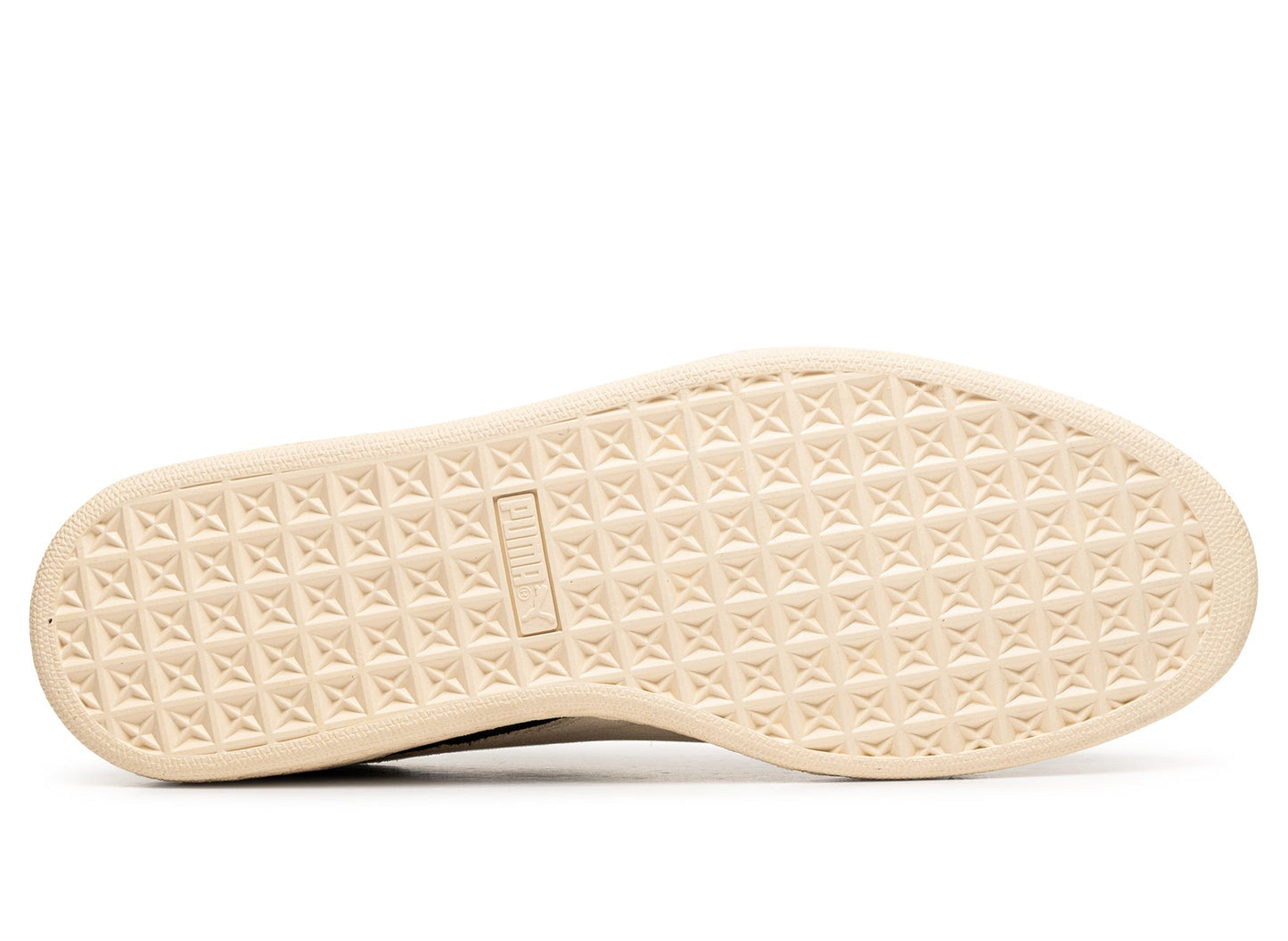 studio-shot-v9-47755