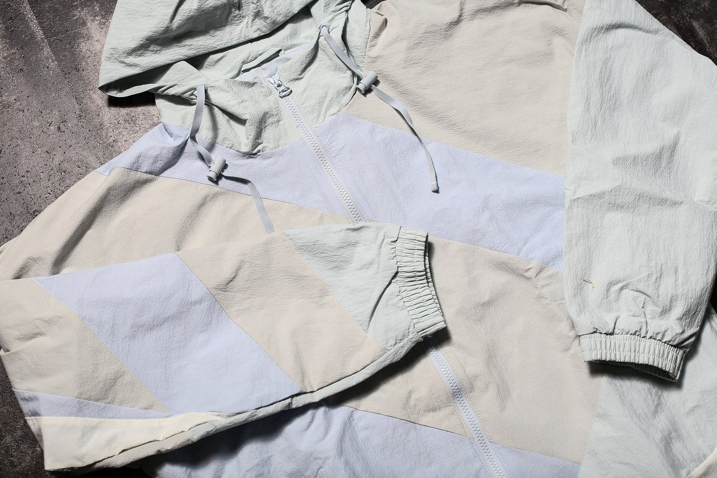 studio-shot-v9-21721