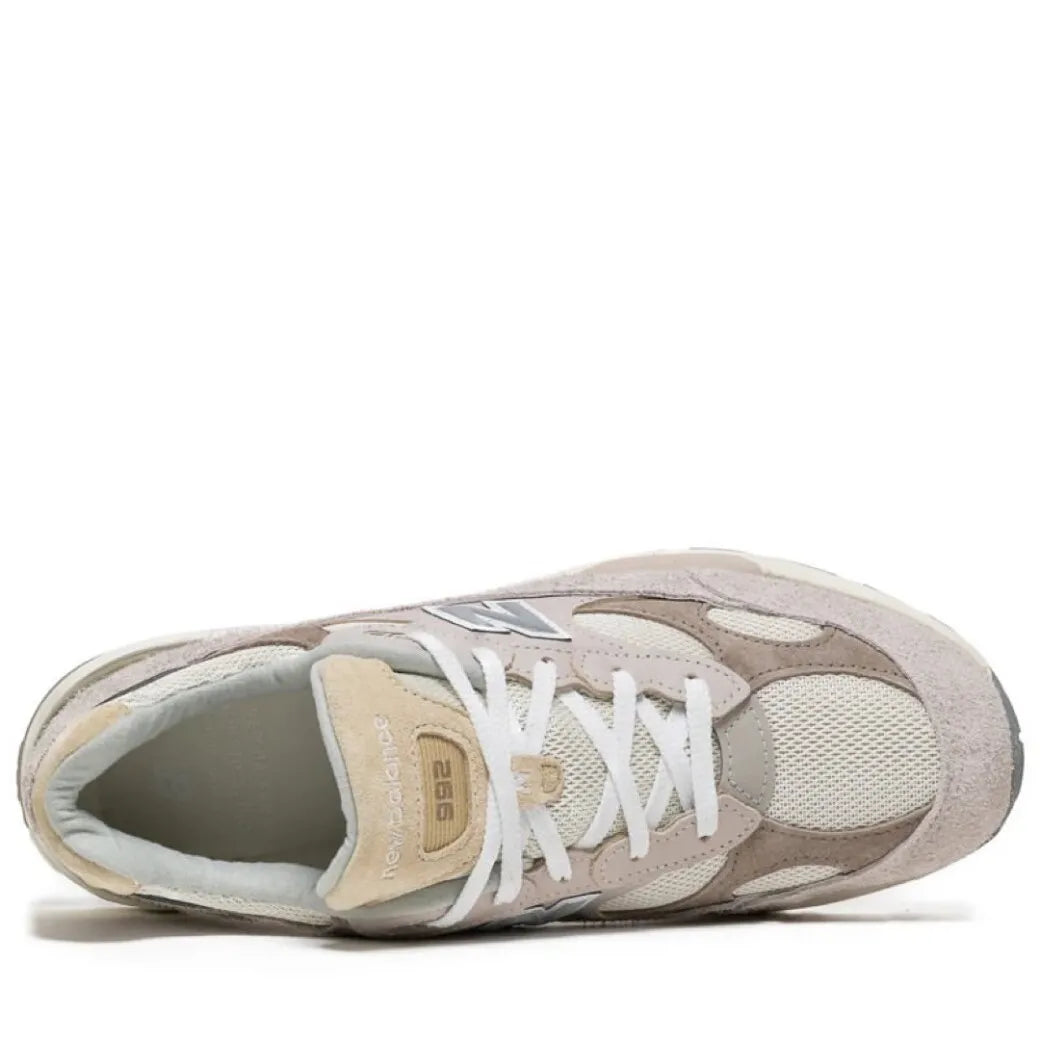 studio-shot-v9-43513