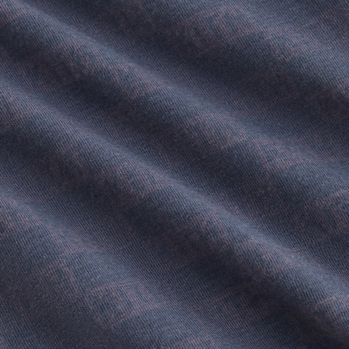 studio-shot-v5-12704