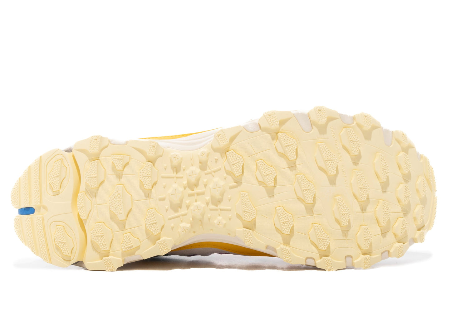 studio-shot-v9-26437