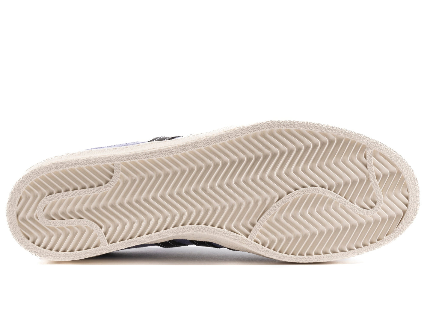 studio-shot-v9-75045