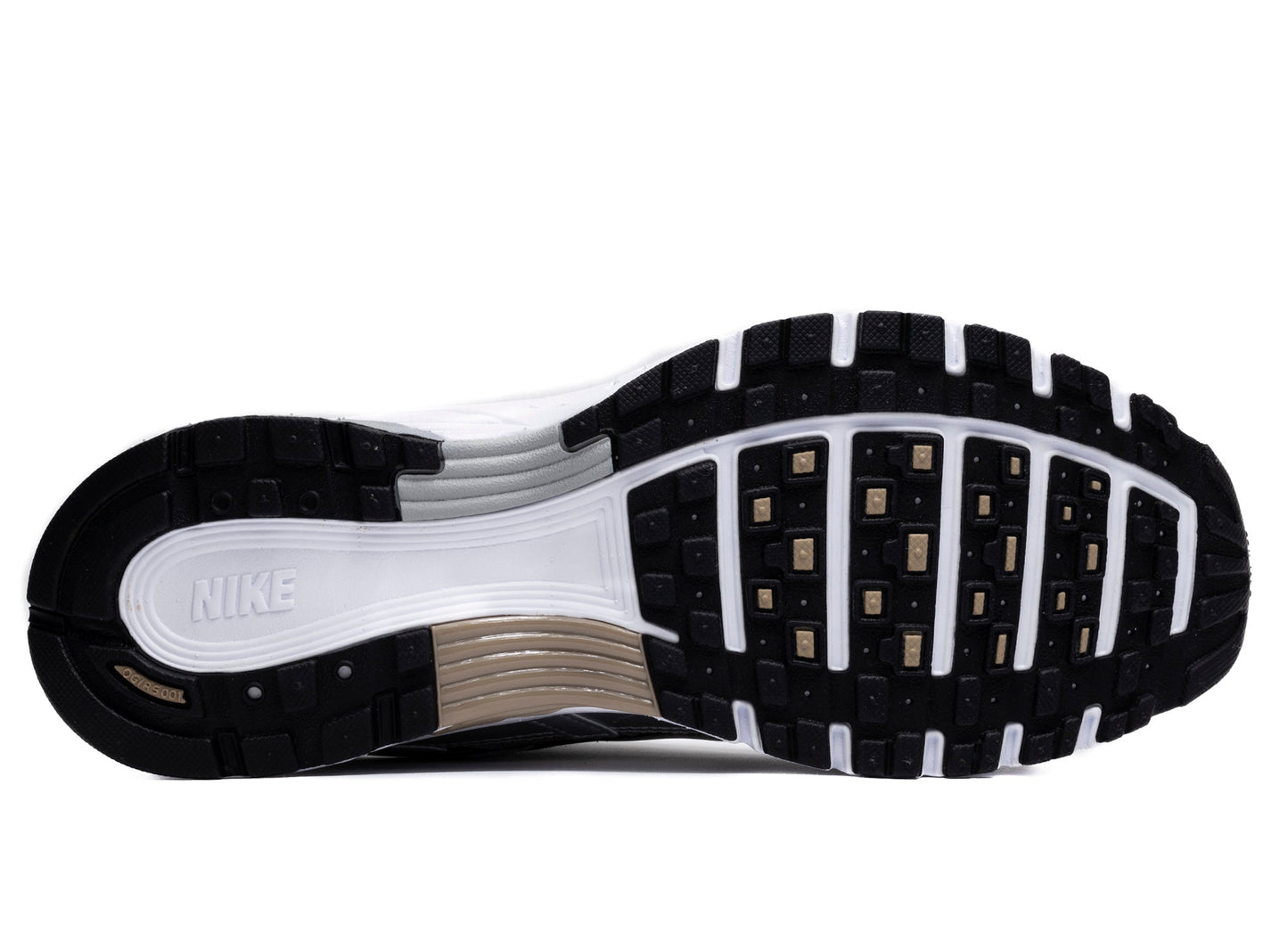 studio-shot-v9-20620