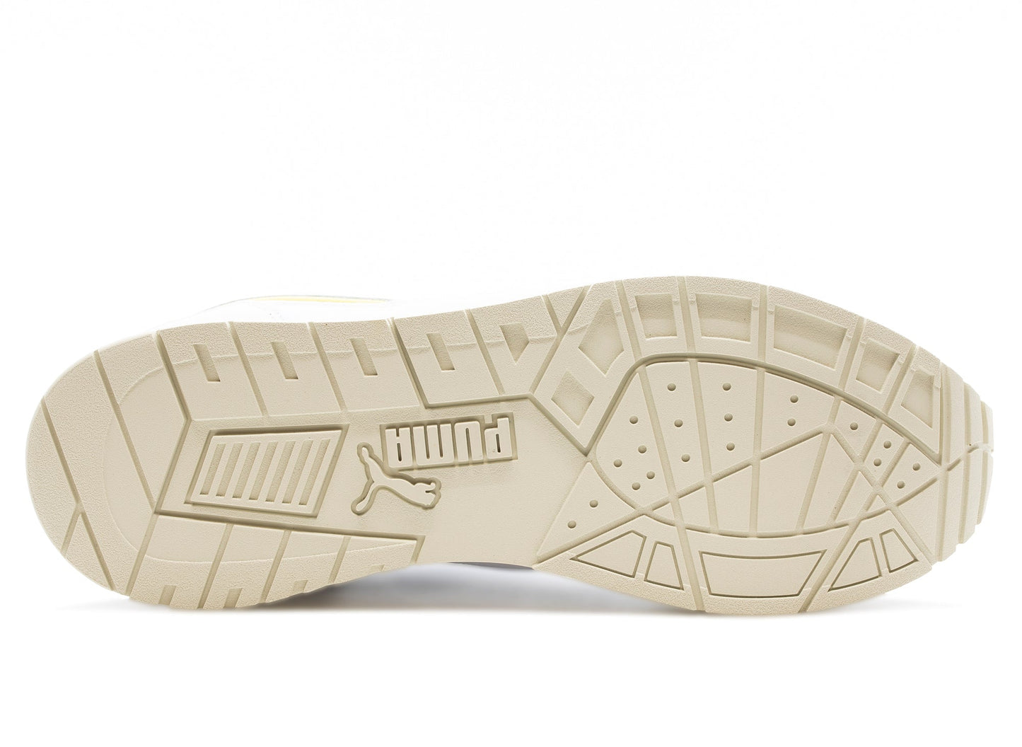 studio-shot-v9-51561