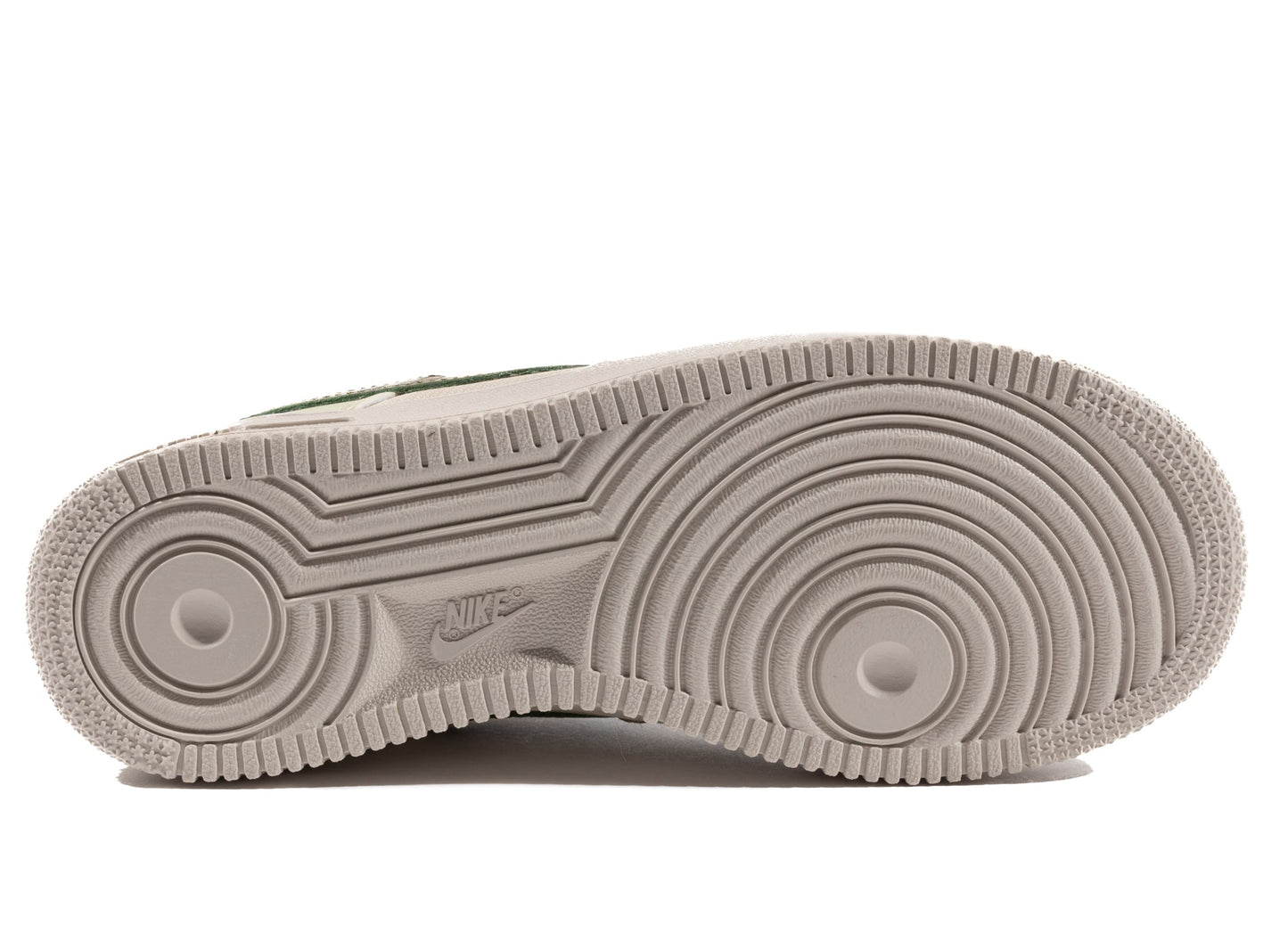 studio-shot-v9-85888