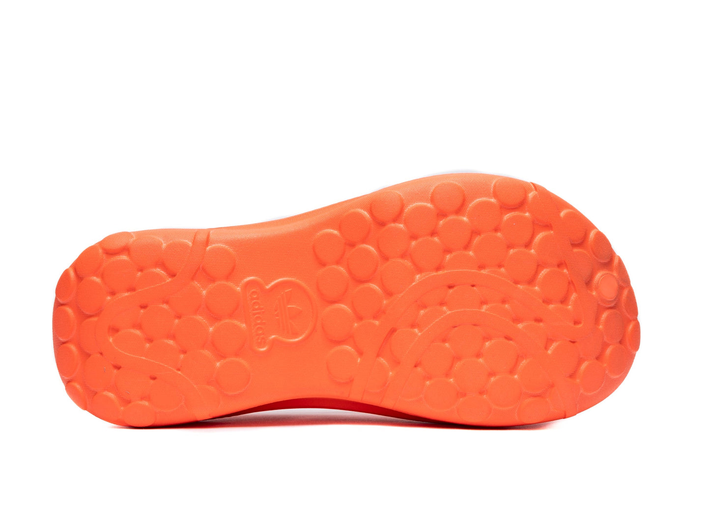 studio-shot-v9-68781