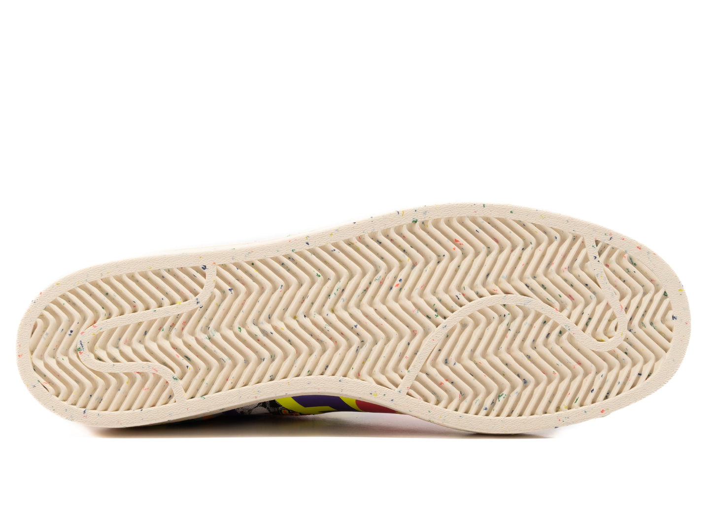 studio-shot-v9-54193