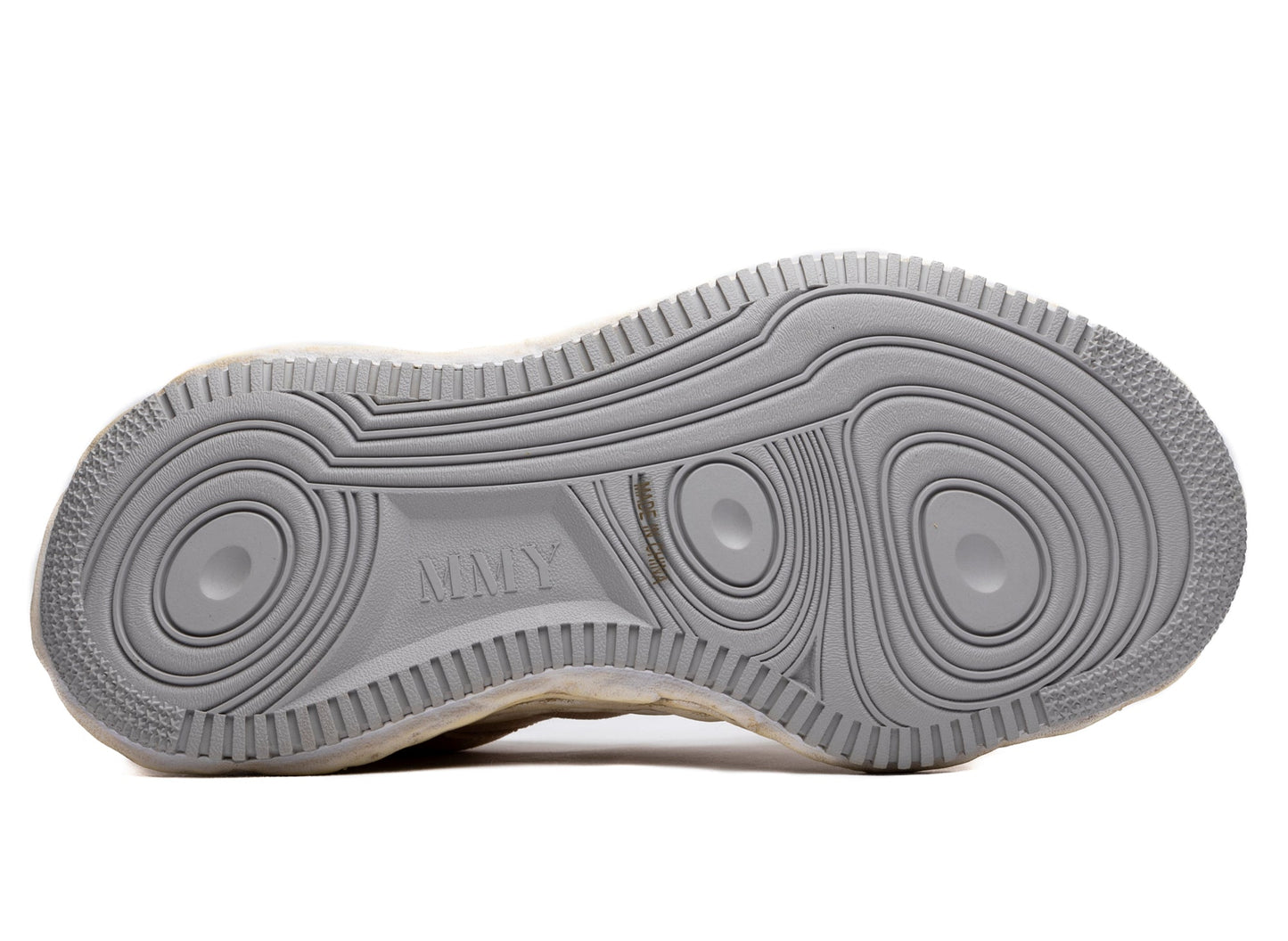 studio-shot-v9-68514