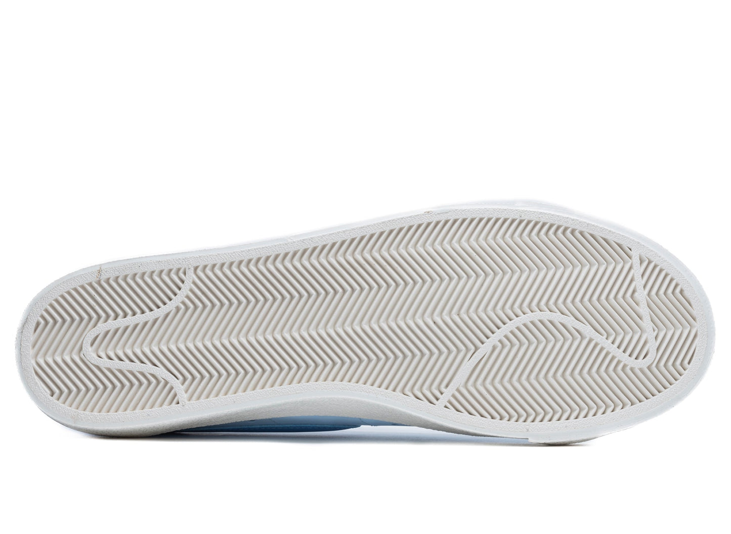 studio-shot-v9-35356