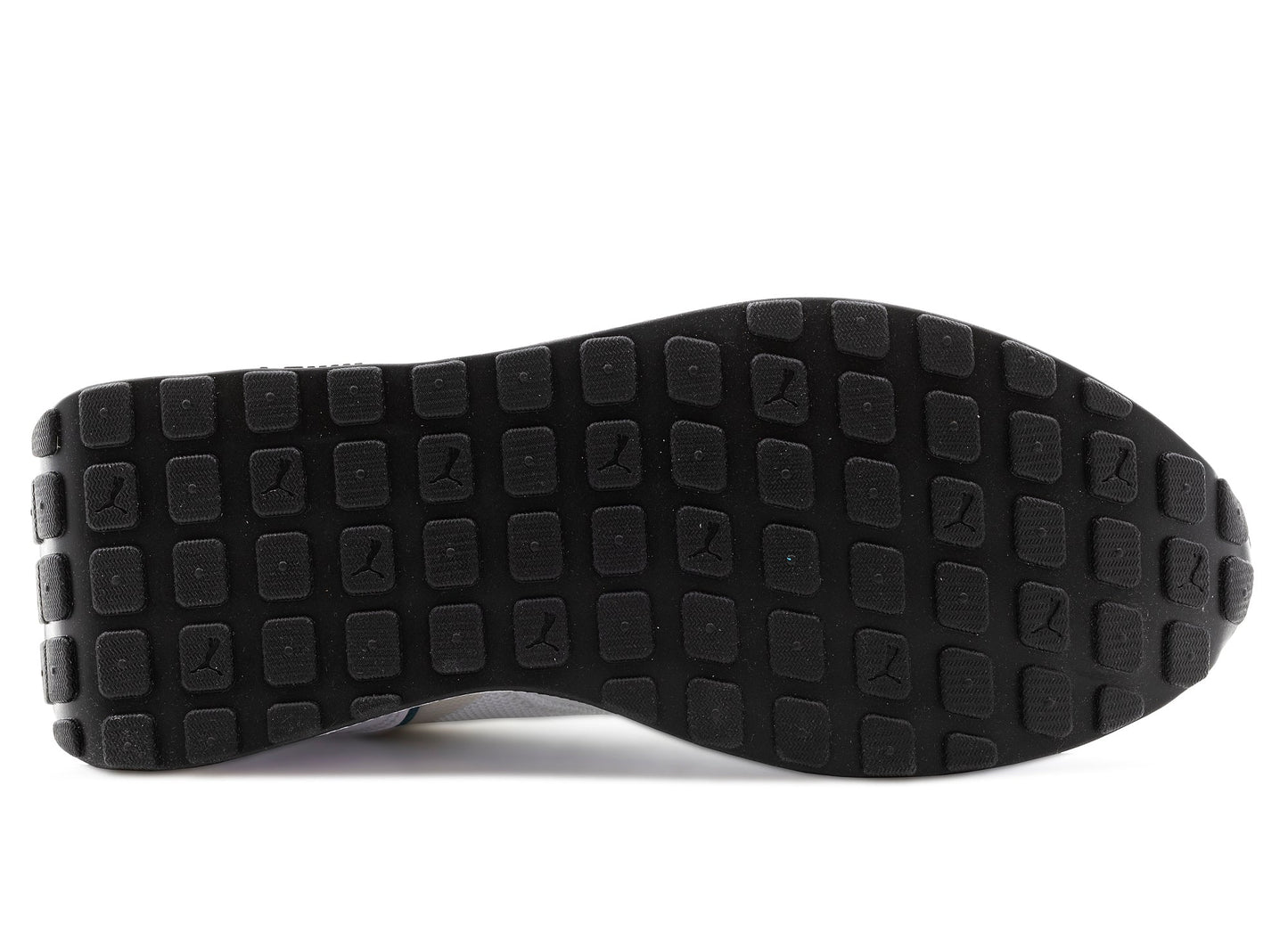 studio-shot-v9-84399