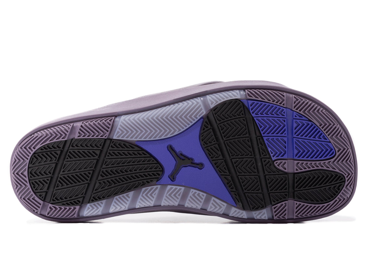 studio-shot-v9-34726