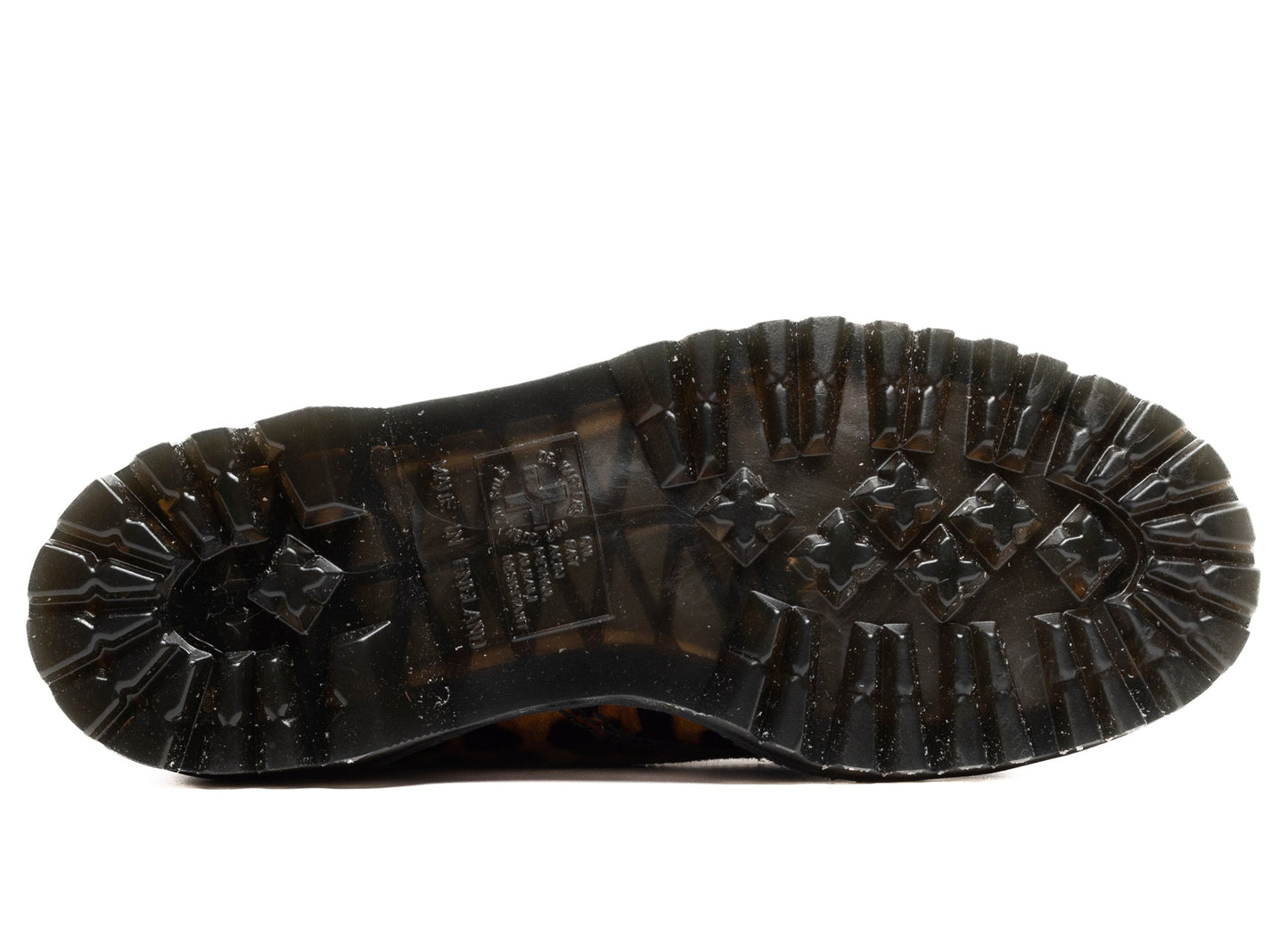 studio-shot-v9-30835