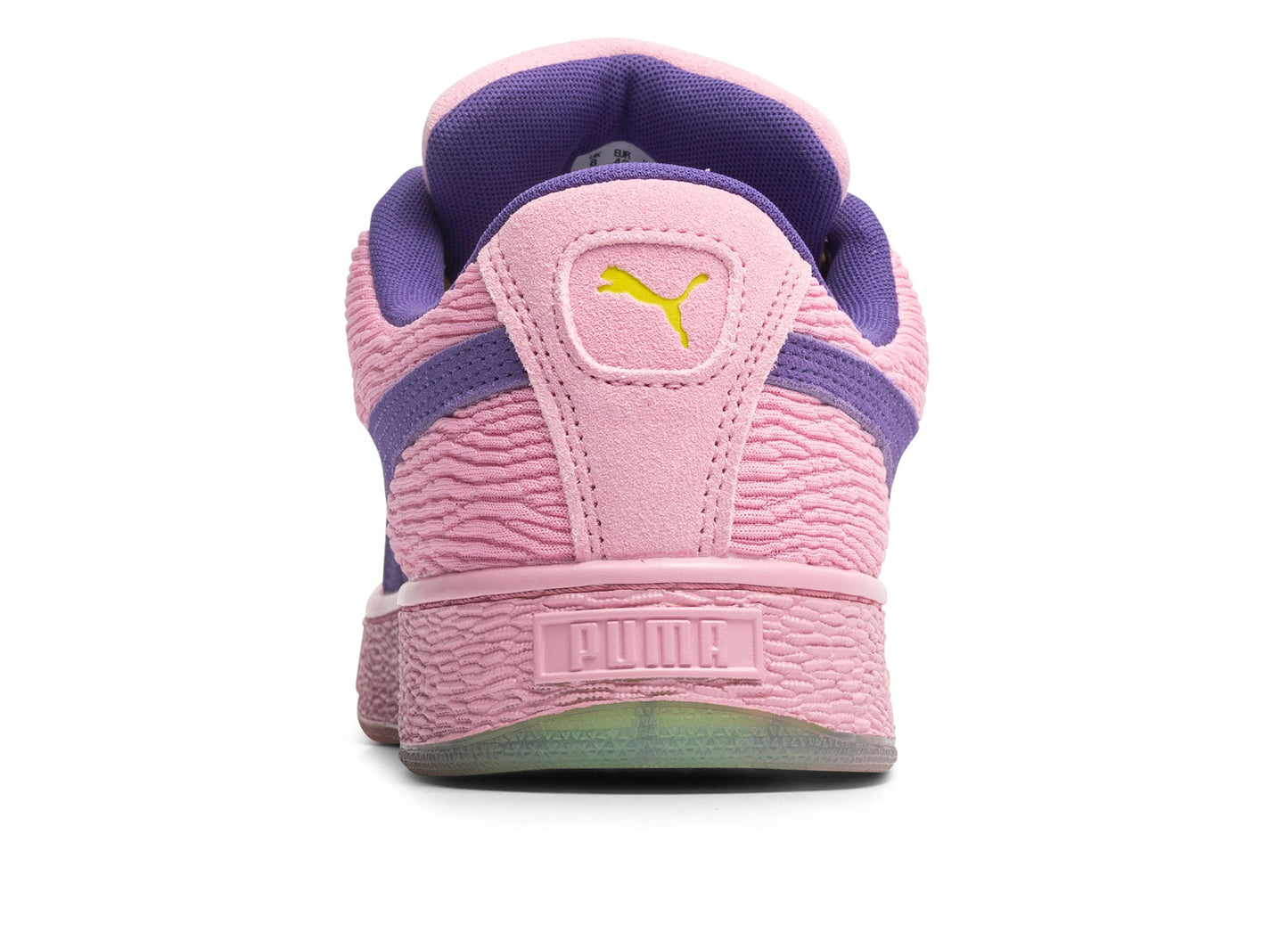 studio-shot-v9-73549