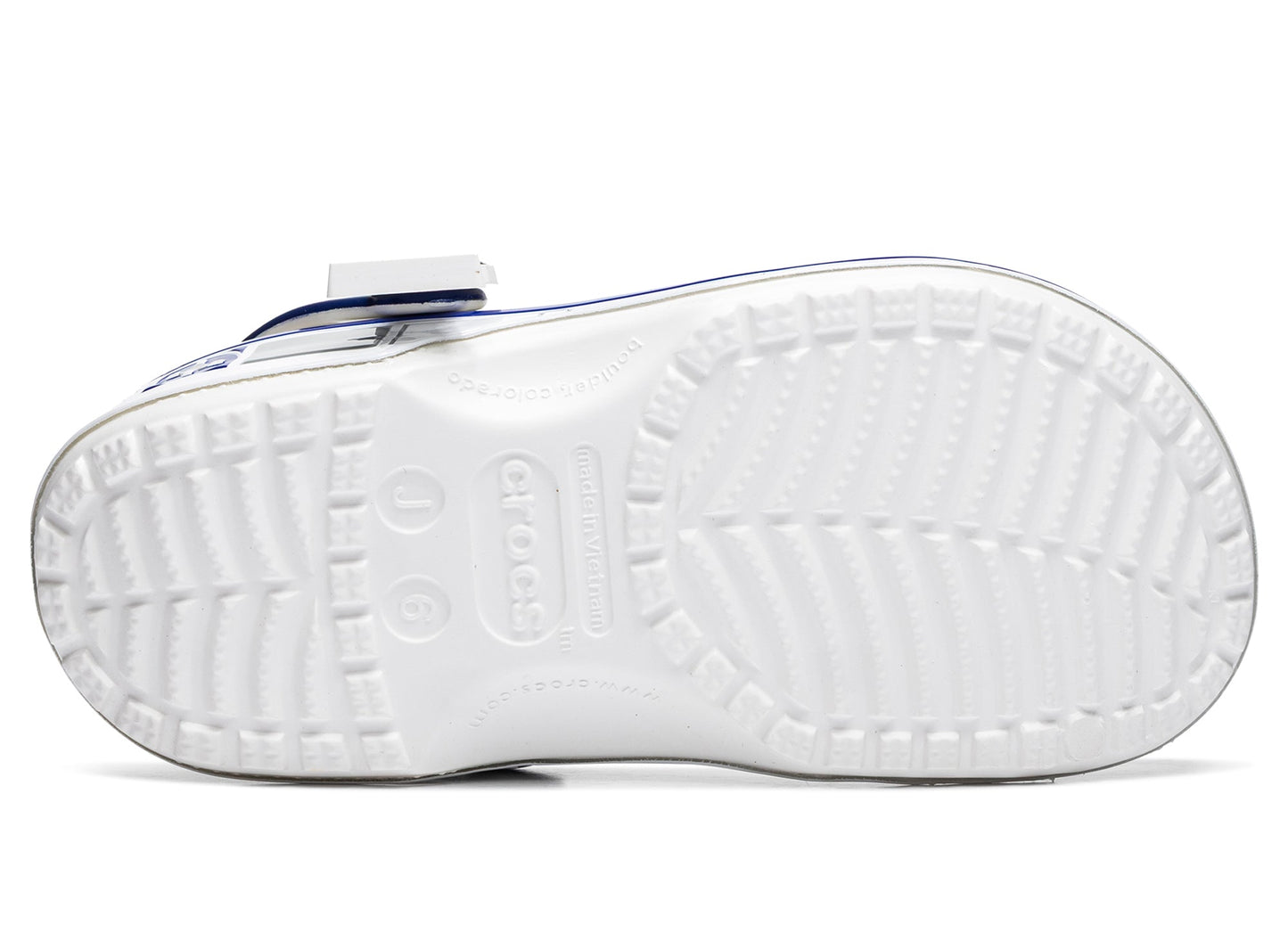 studio-shot-v9-28243