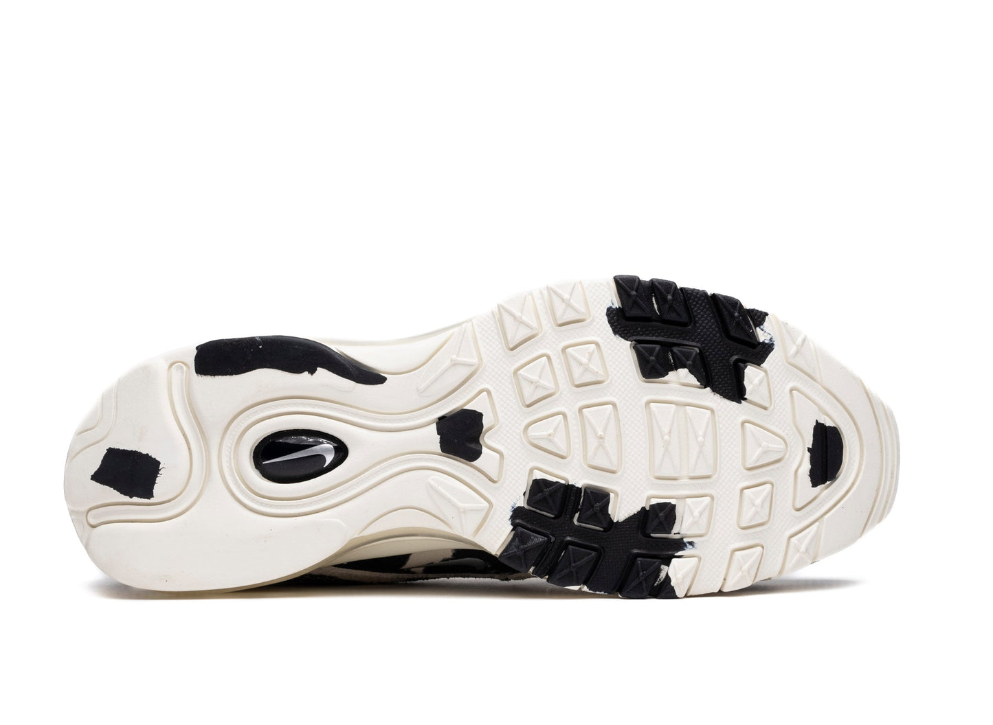 studio-shot-v9-75692