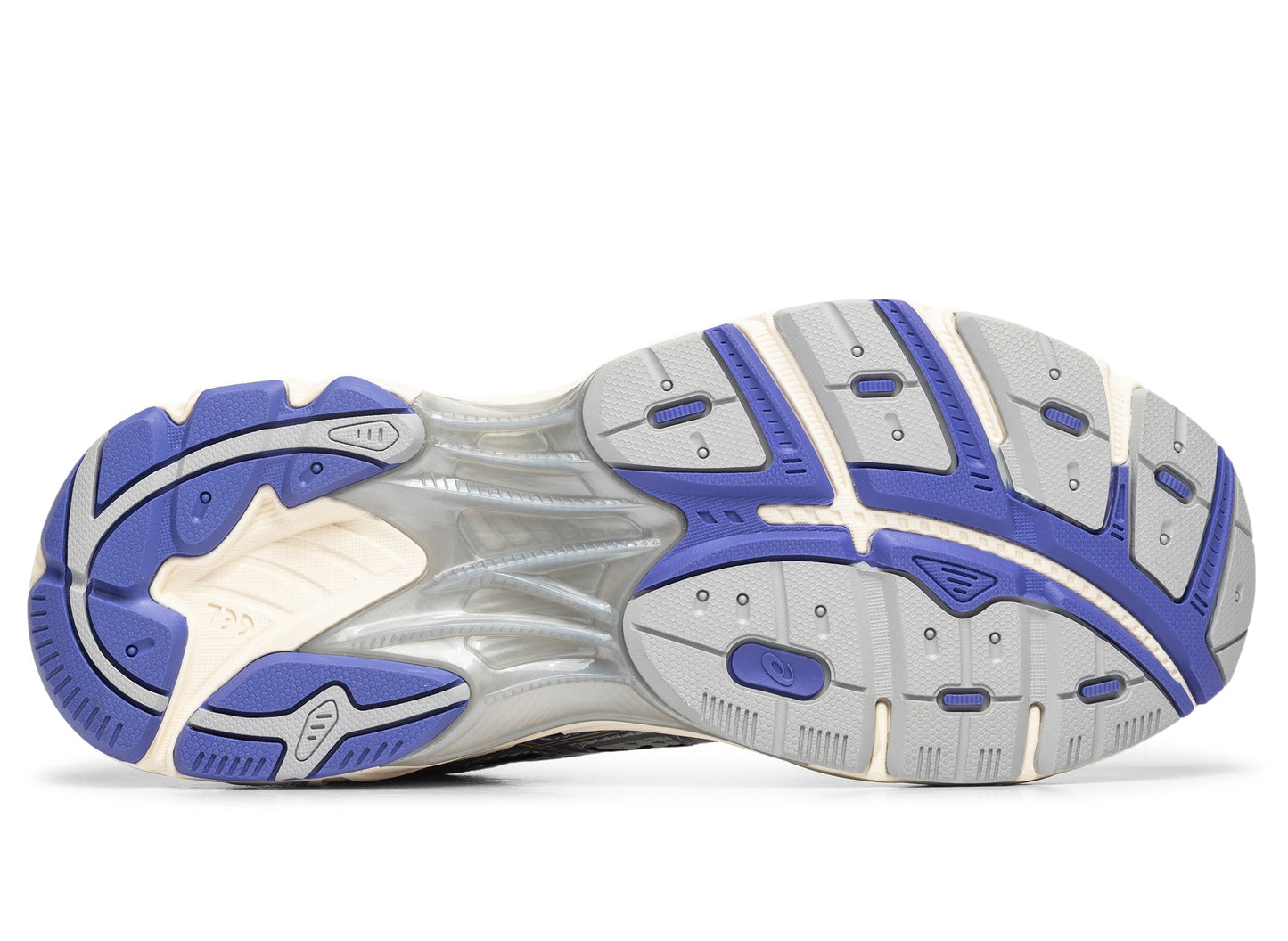 studio-shot-v9-96203