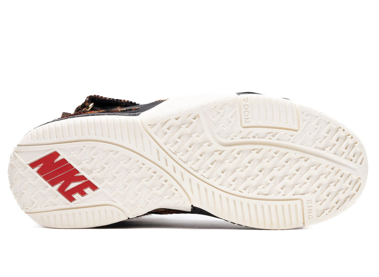 studio-shot-v9-56979