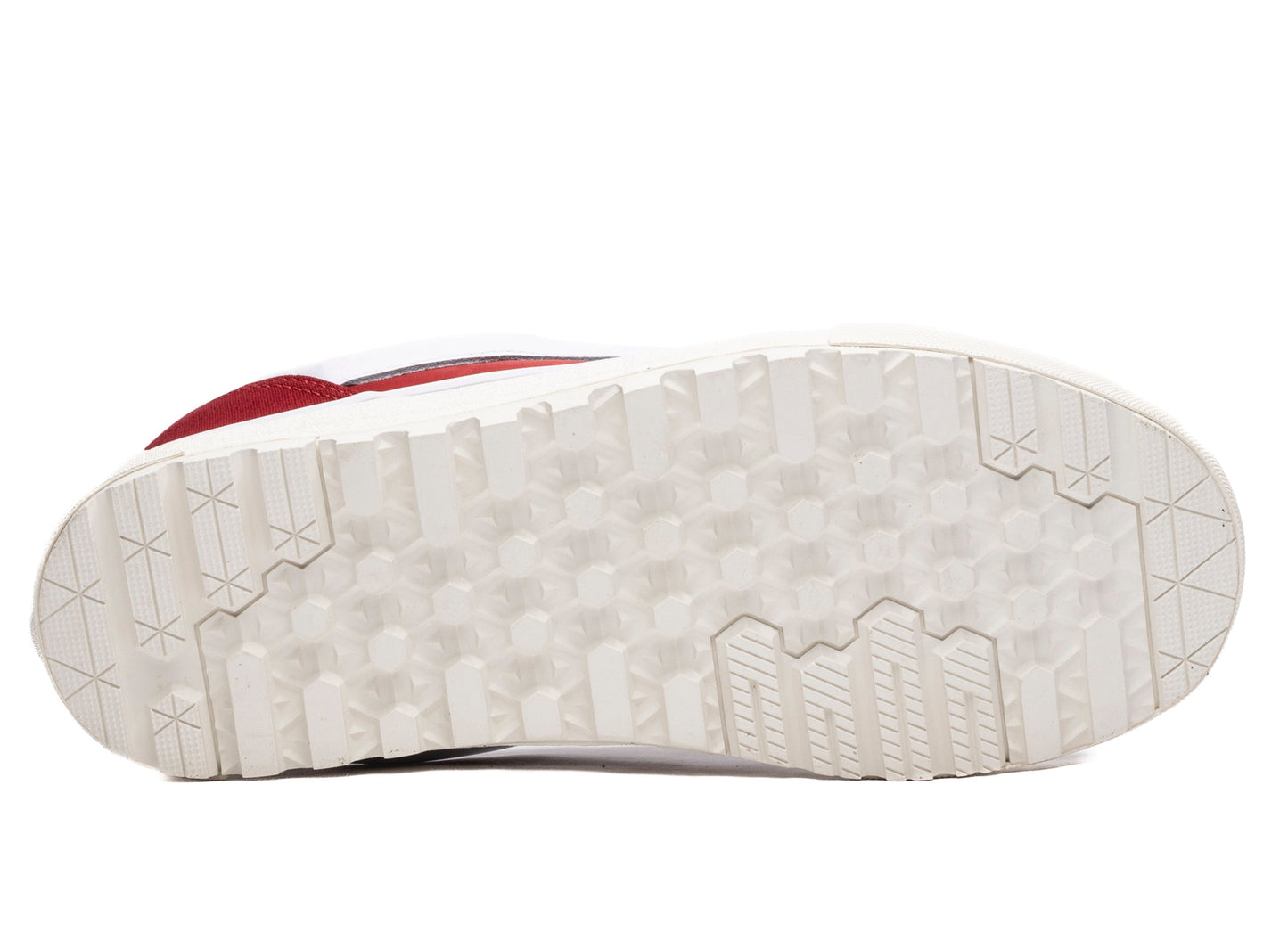 studio-shot-v9-70237