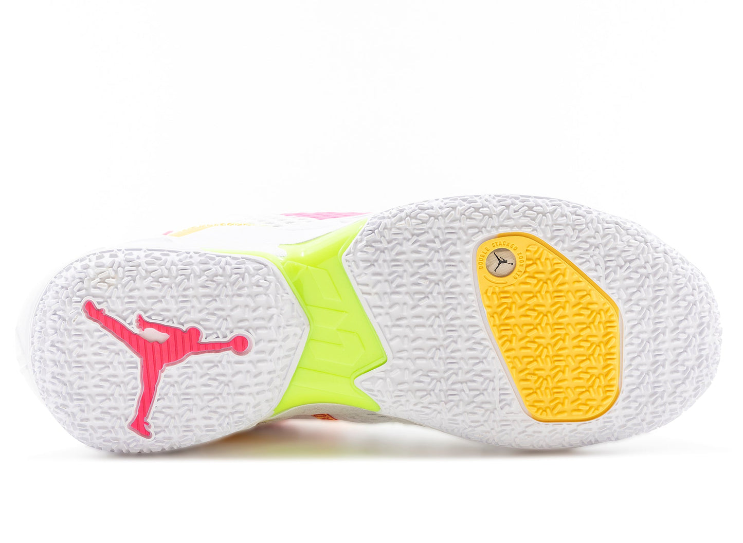 studio-shot-v9-84635