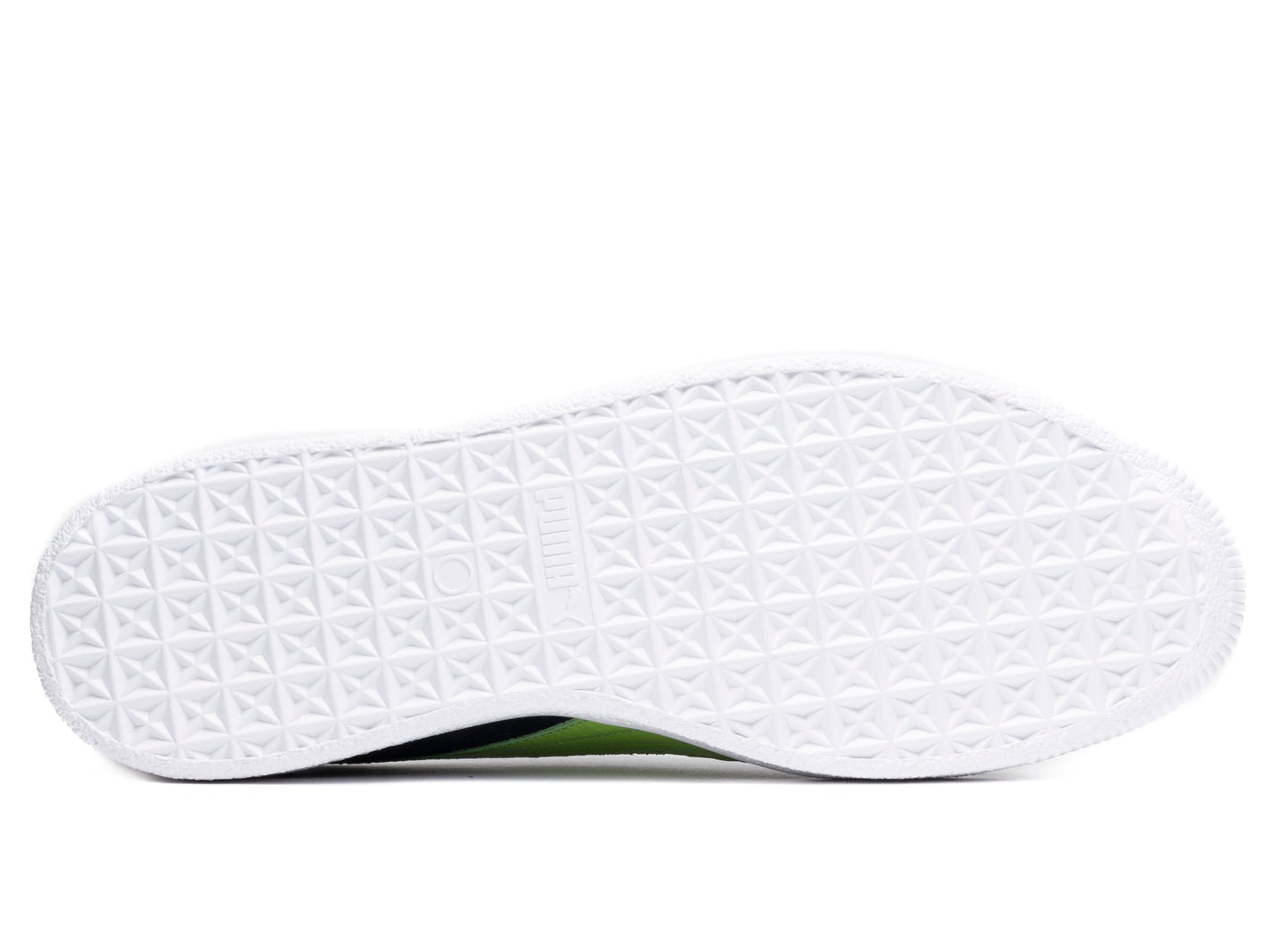 studio-shot-v9-38374