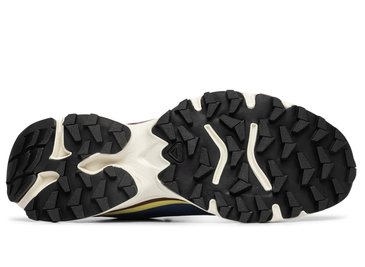 studio-shot-v9-75970