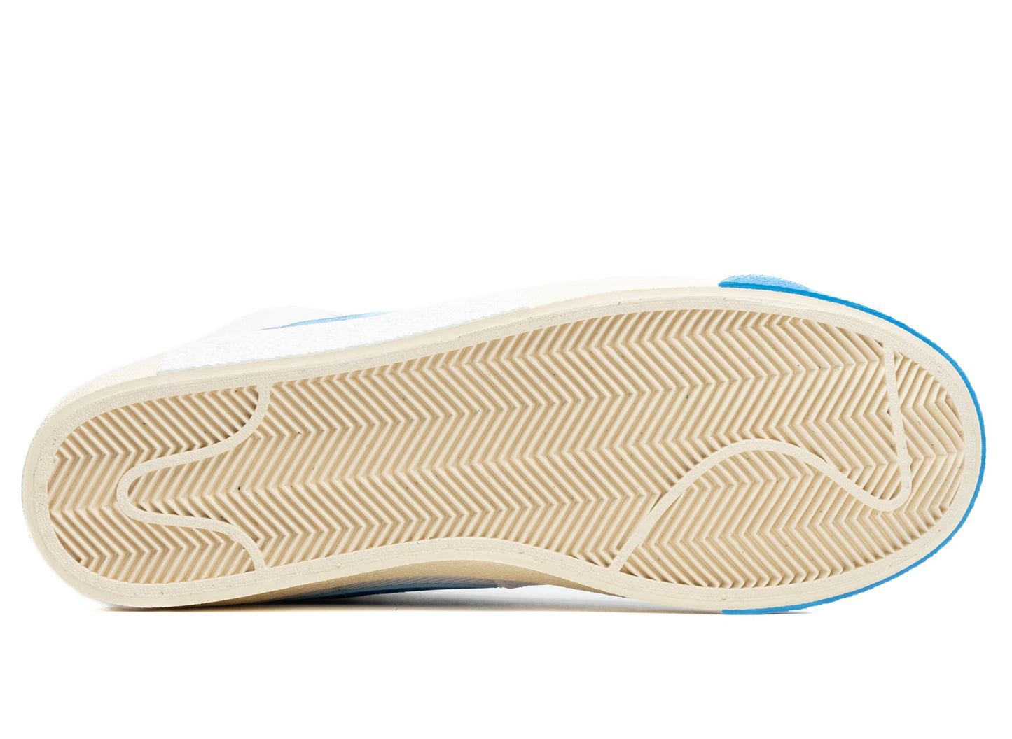 studio-shot-v9-35438