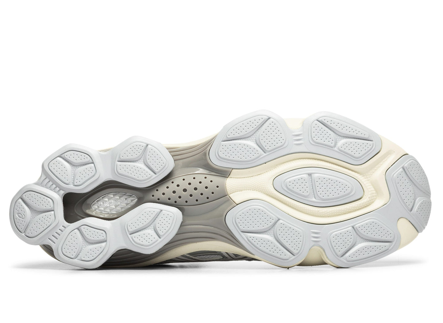 studio-shot-v9-78495