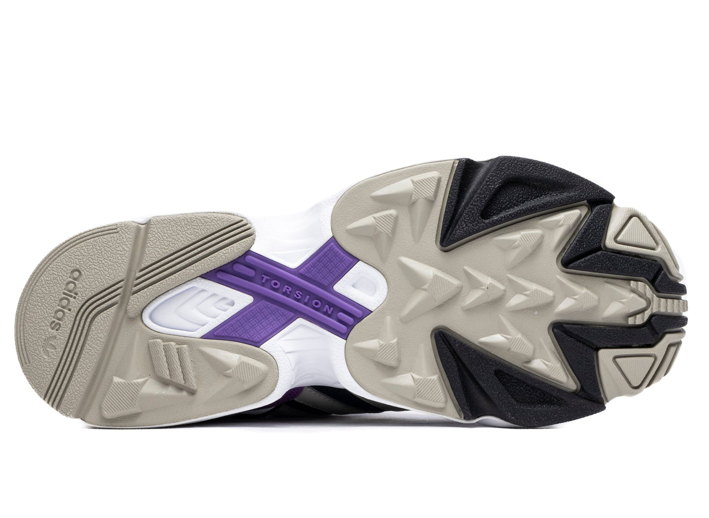 studio-shot-v9-70607