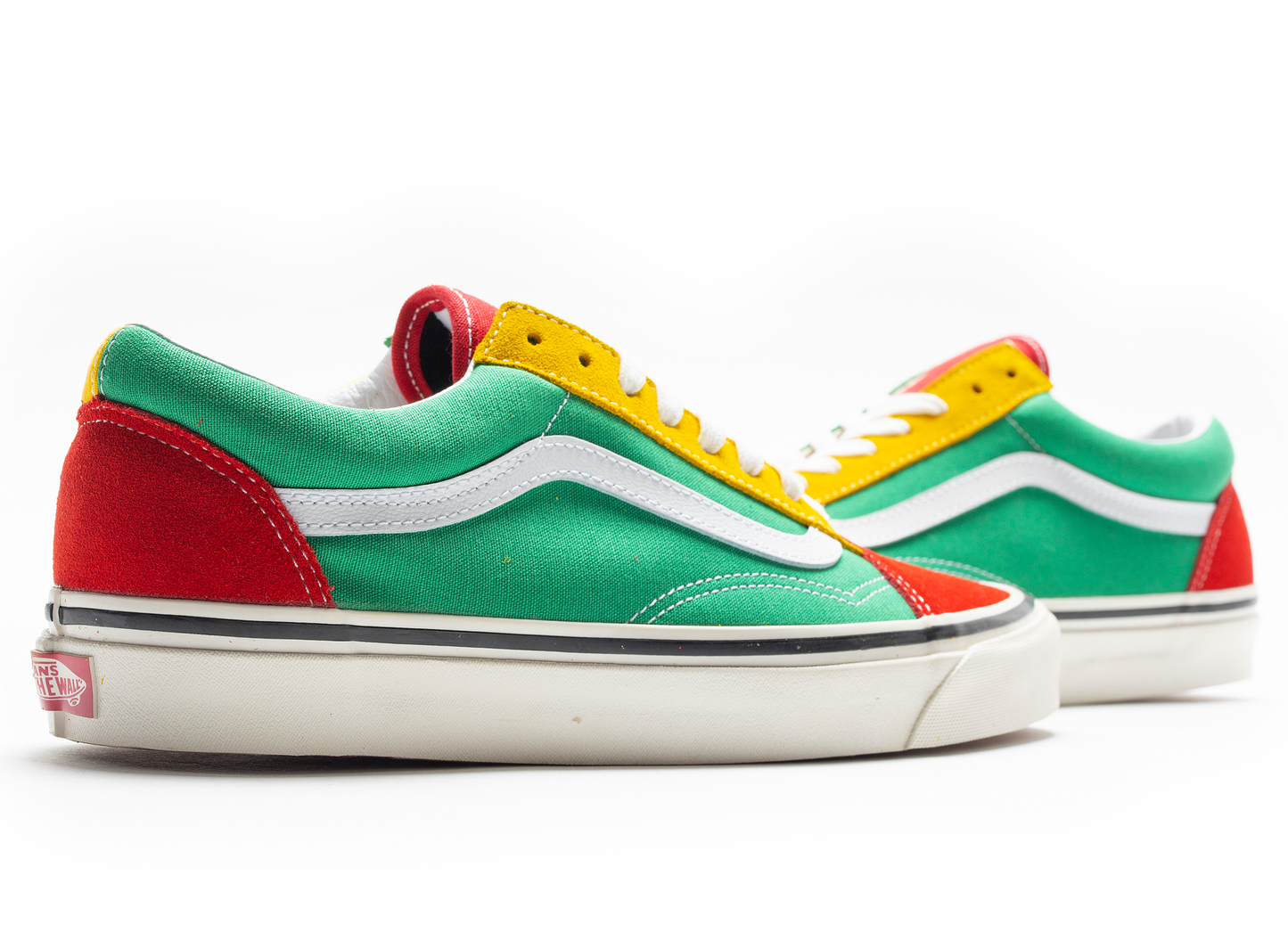 studio-shot-v9-59163