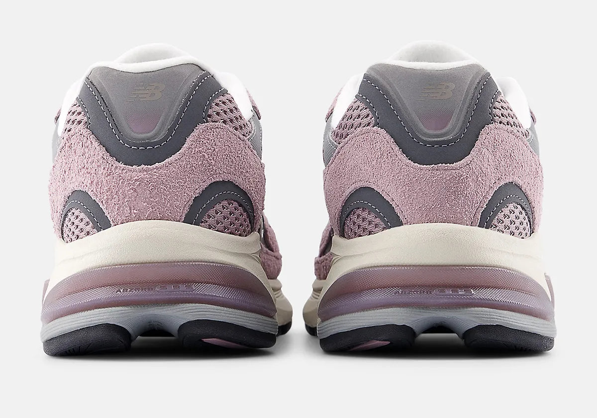 studio-shot-v9-65228