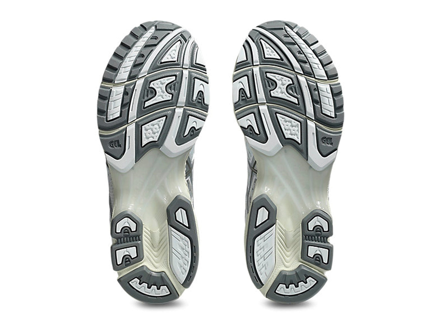 studio-shot-v9-43064