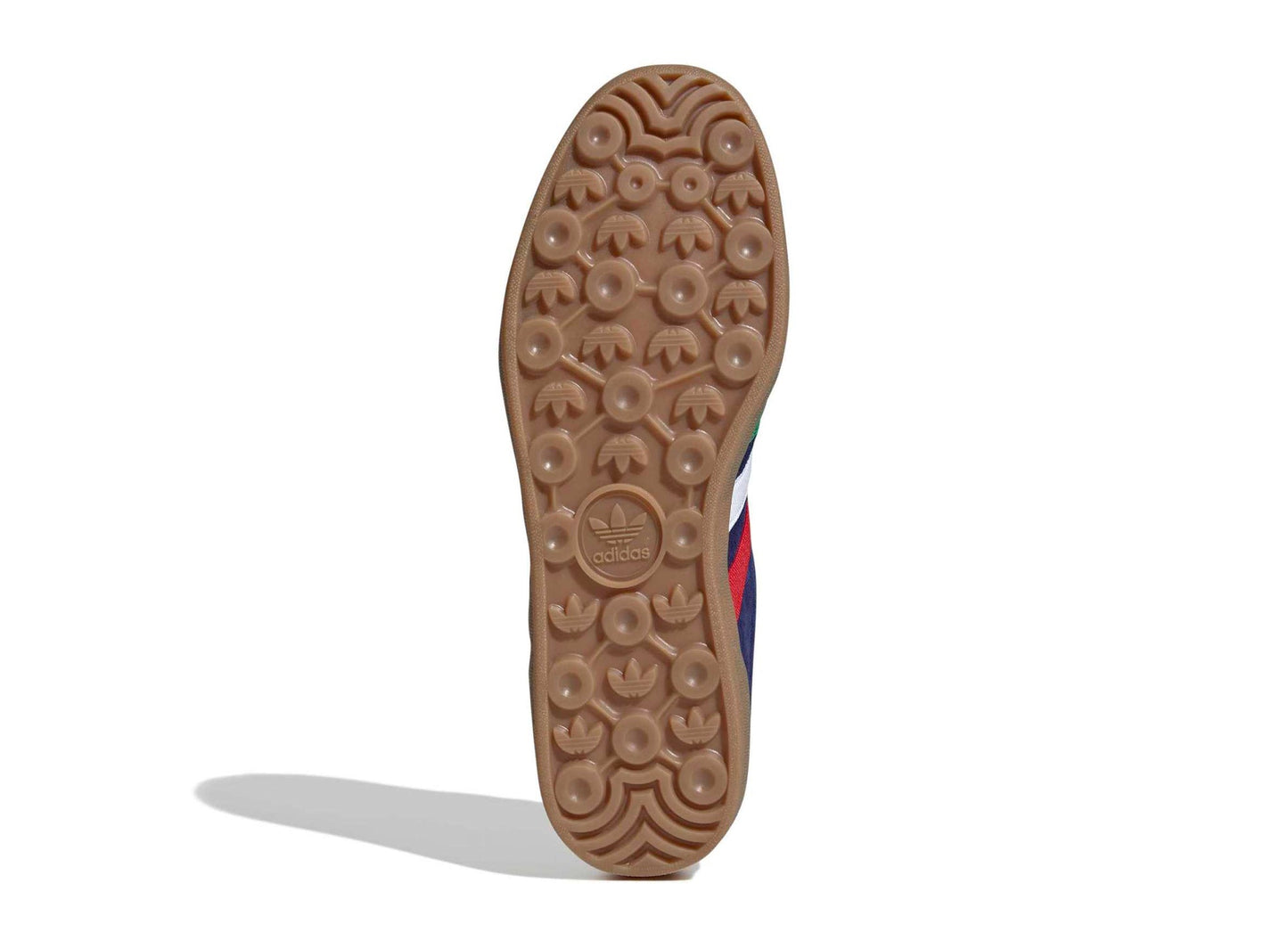 studio-shot-v9-15717