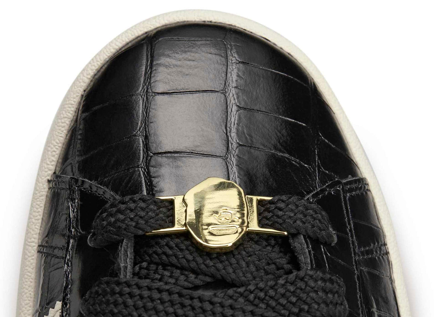 studio-shot-v9-54606