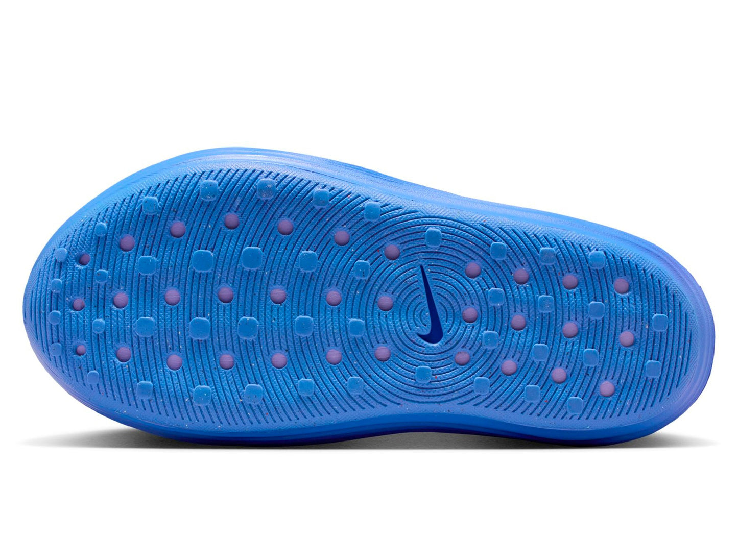 studio-shot-v9-97575