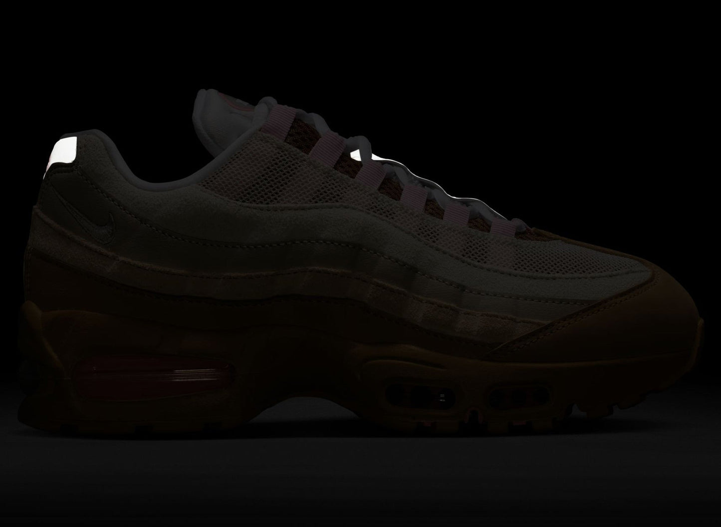 studio-shot-v9-78888