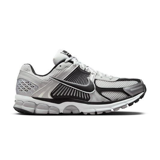 studio-shot-v5-12395