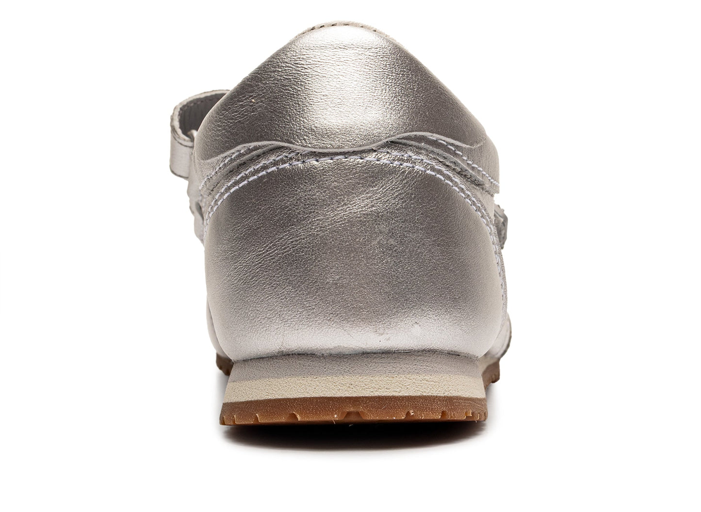 studio-shot-v9-26999