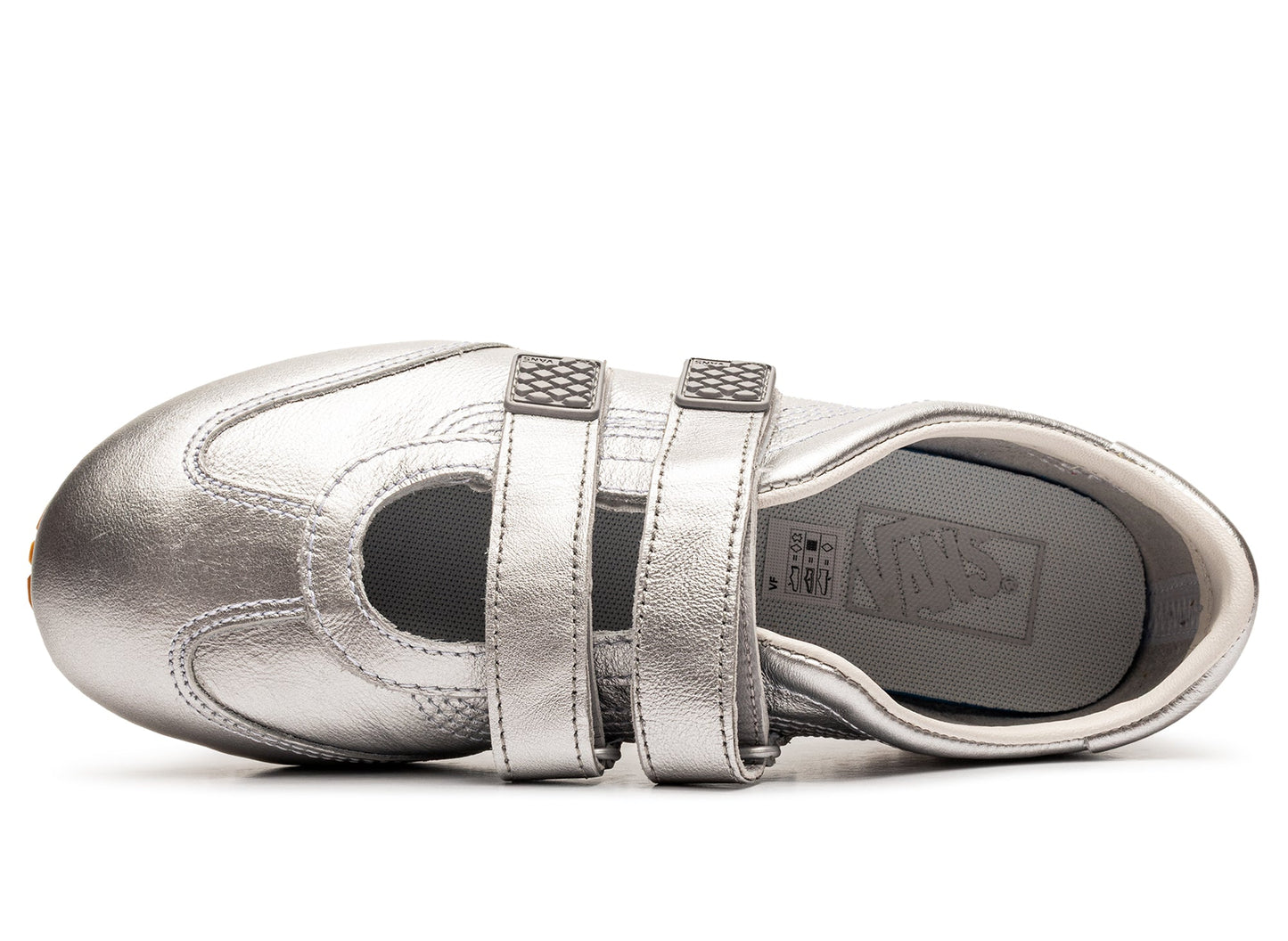 studio-shot-v9-39118