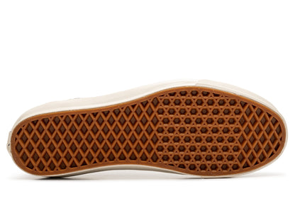 studio-shot-v9-37459