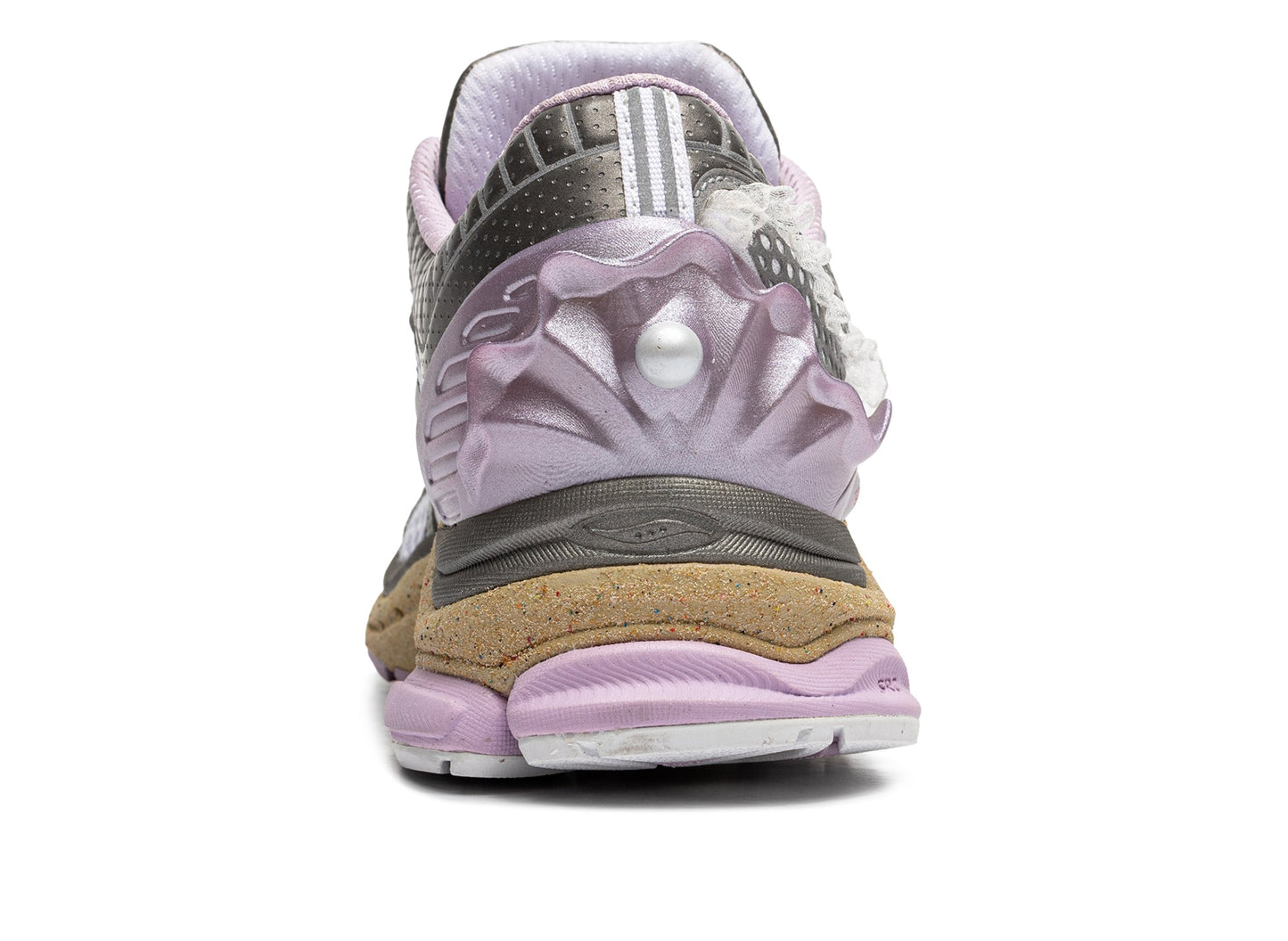 studio-shot-v9-99035