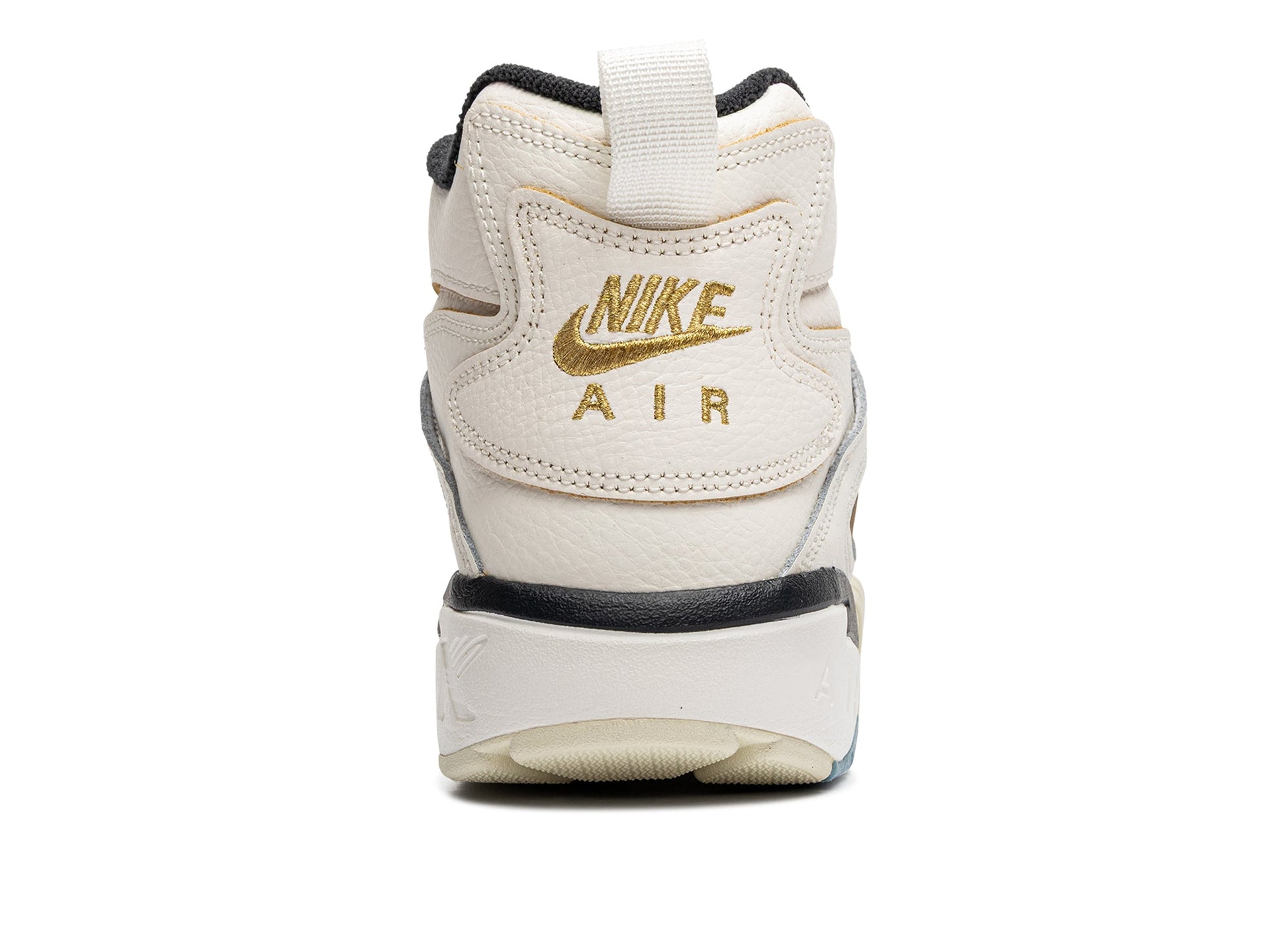 studio-shot-v9-34464