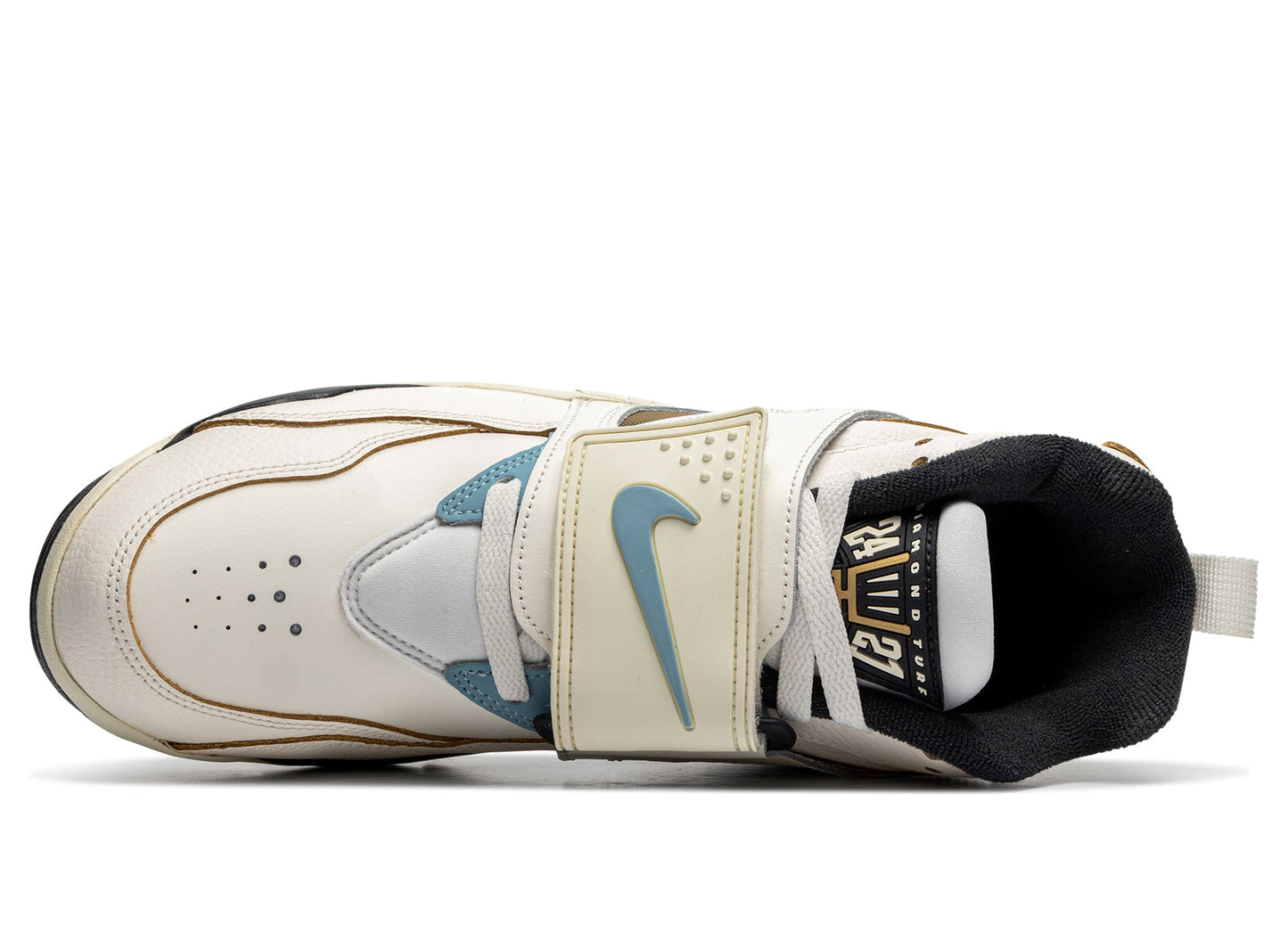 studio-shot-v9-64895