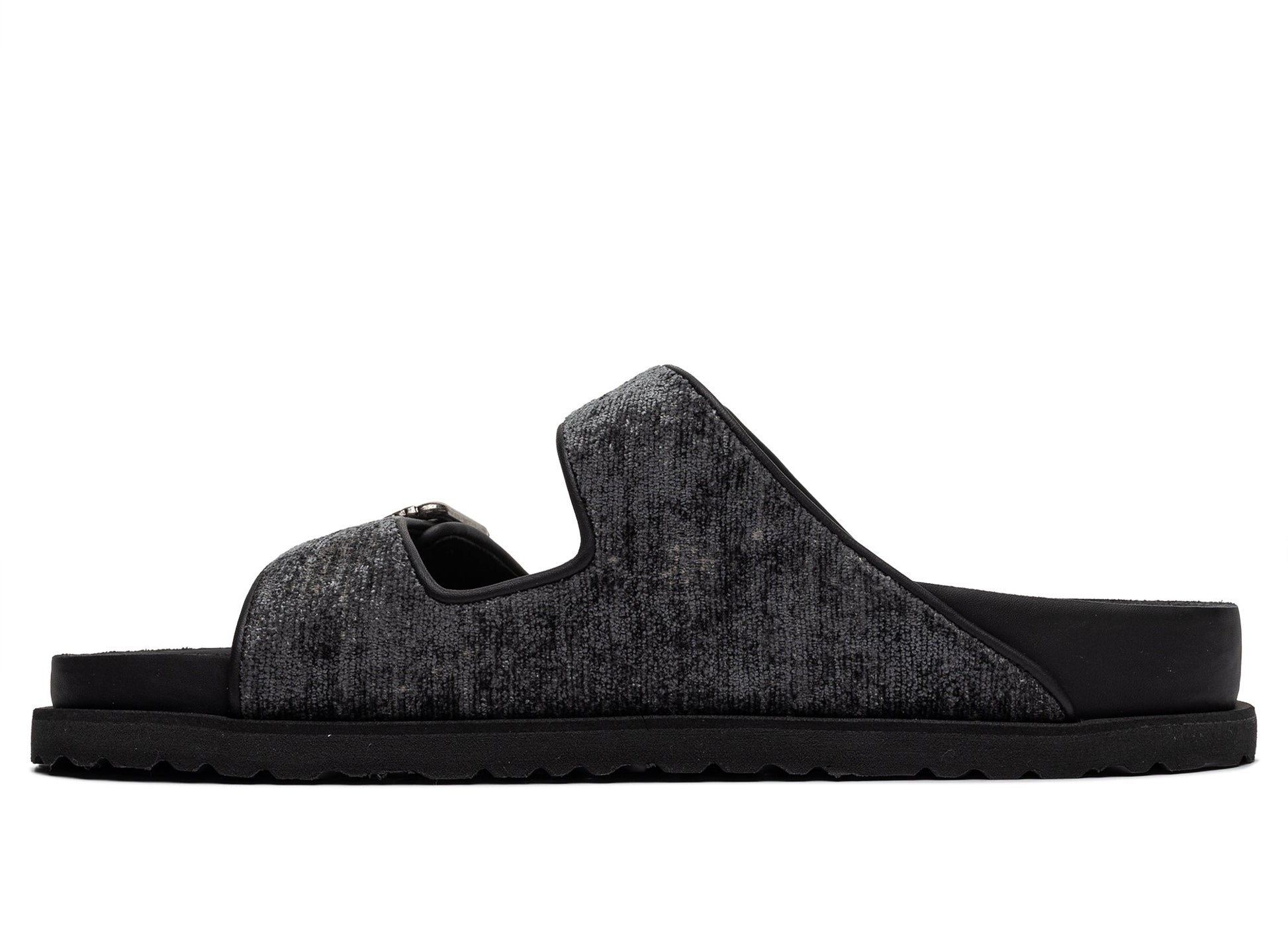 studio-shot-v9-18270