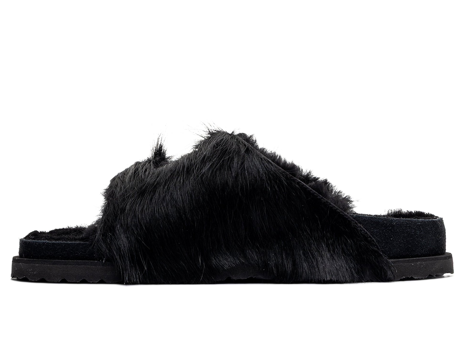 studio-shot-v9-34084