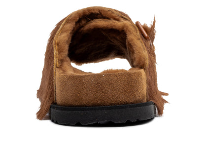 studio-shot-v9-68470