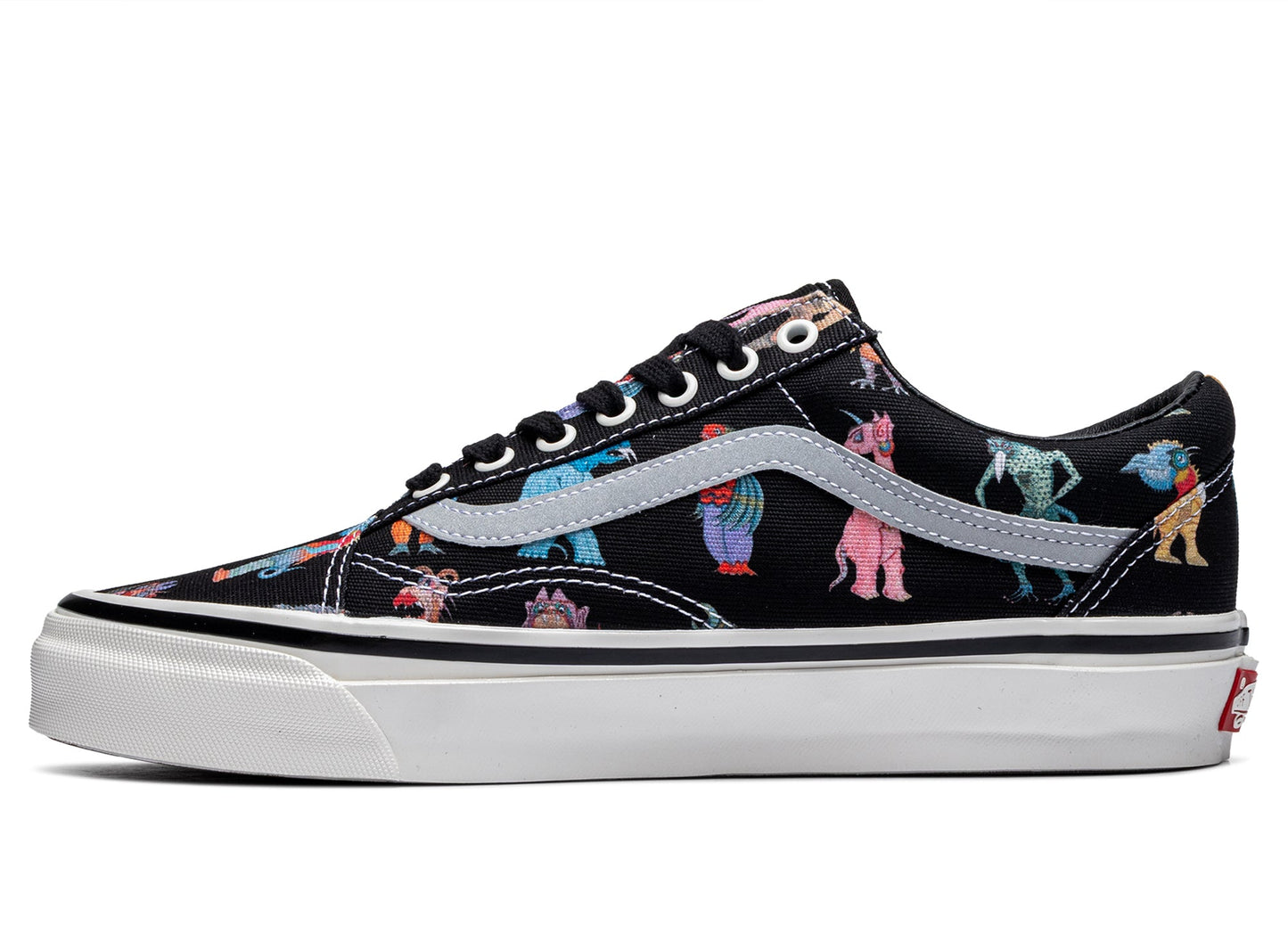 studio-shot-v9-84951