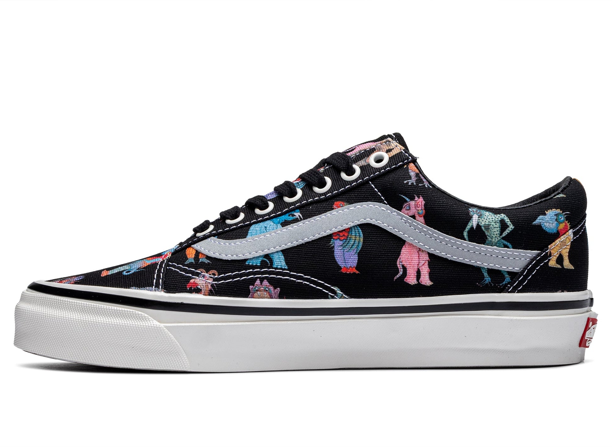 studio-shot-v9-84951