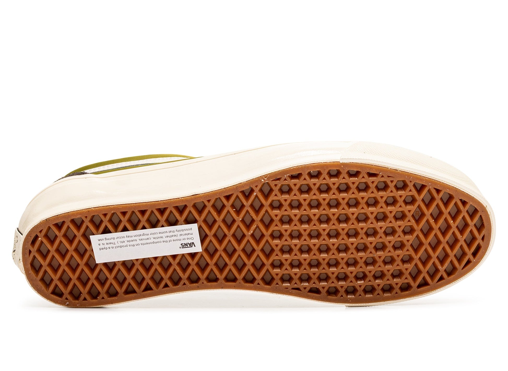 studio-shot-v9-41725